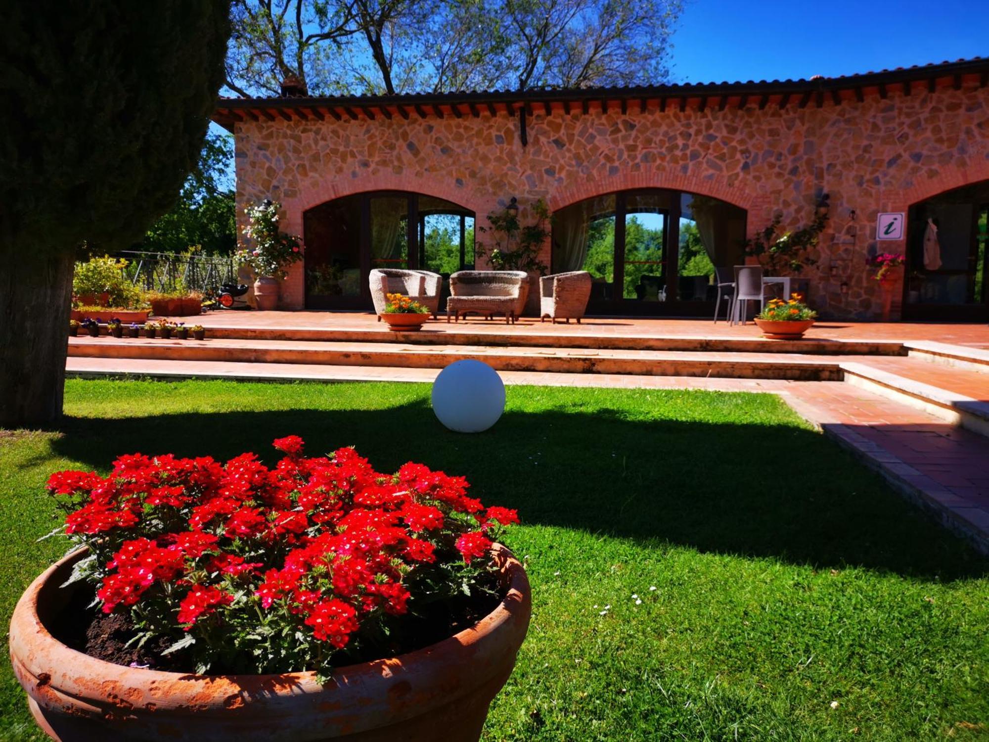 Agriturismo Podere S. Croce Saturnia Dış mekan fotoğraf